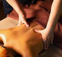 背中のリンパマッサージ